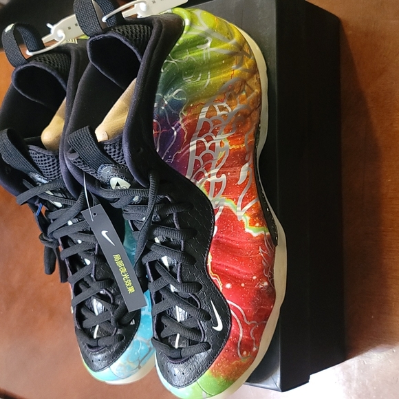 Beijing Planet Hoops sz 12 - Picture 2 of 4